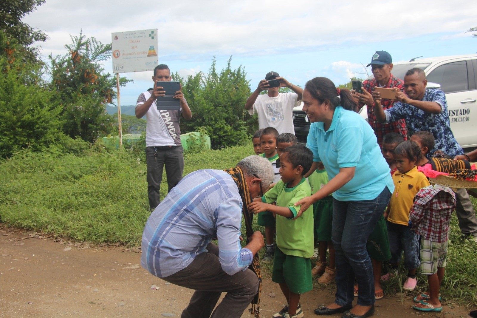 MARY MACKILLOP TODAY ENTREGA ESKOLA PRÉ-ESKOLÁR 9 BA MINISTÉRIU EDUKASAUN